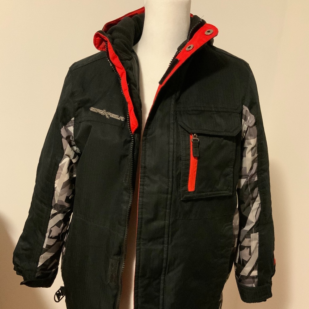 Zero exposure black red  jacket size 8